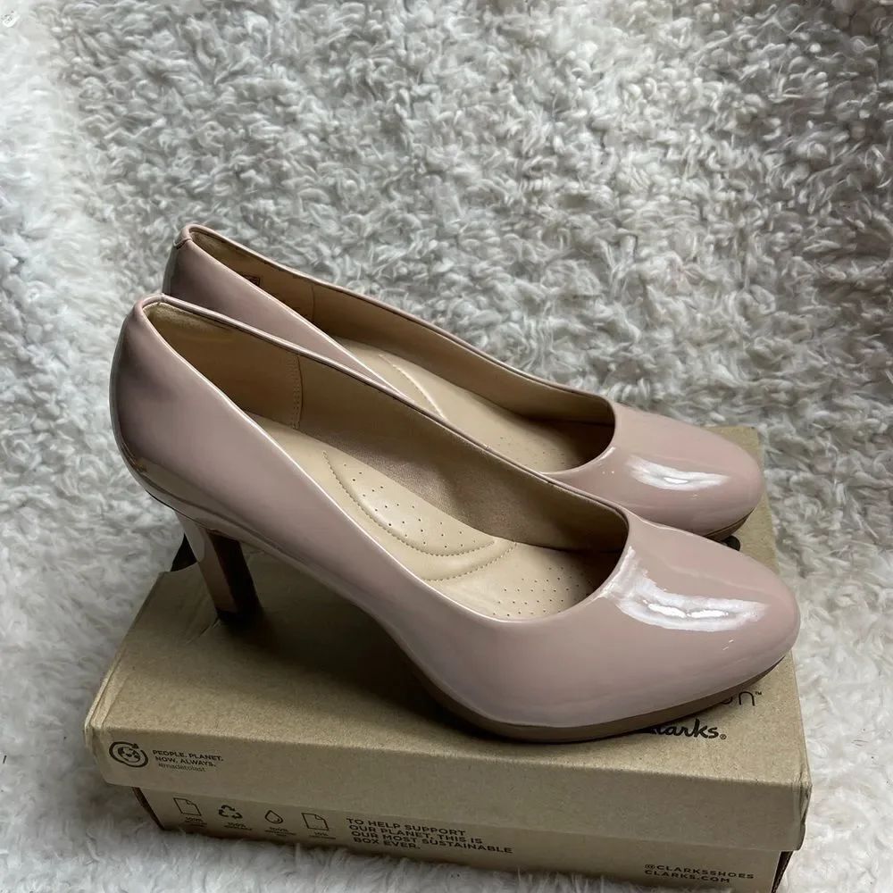 NWB Ambyr Joy Dusty Rose slip on platform heels Size 10M